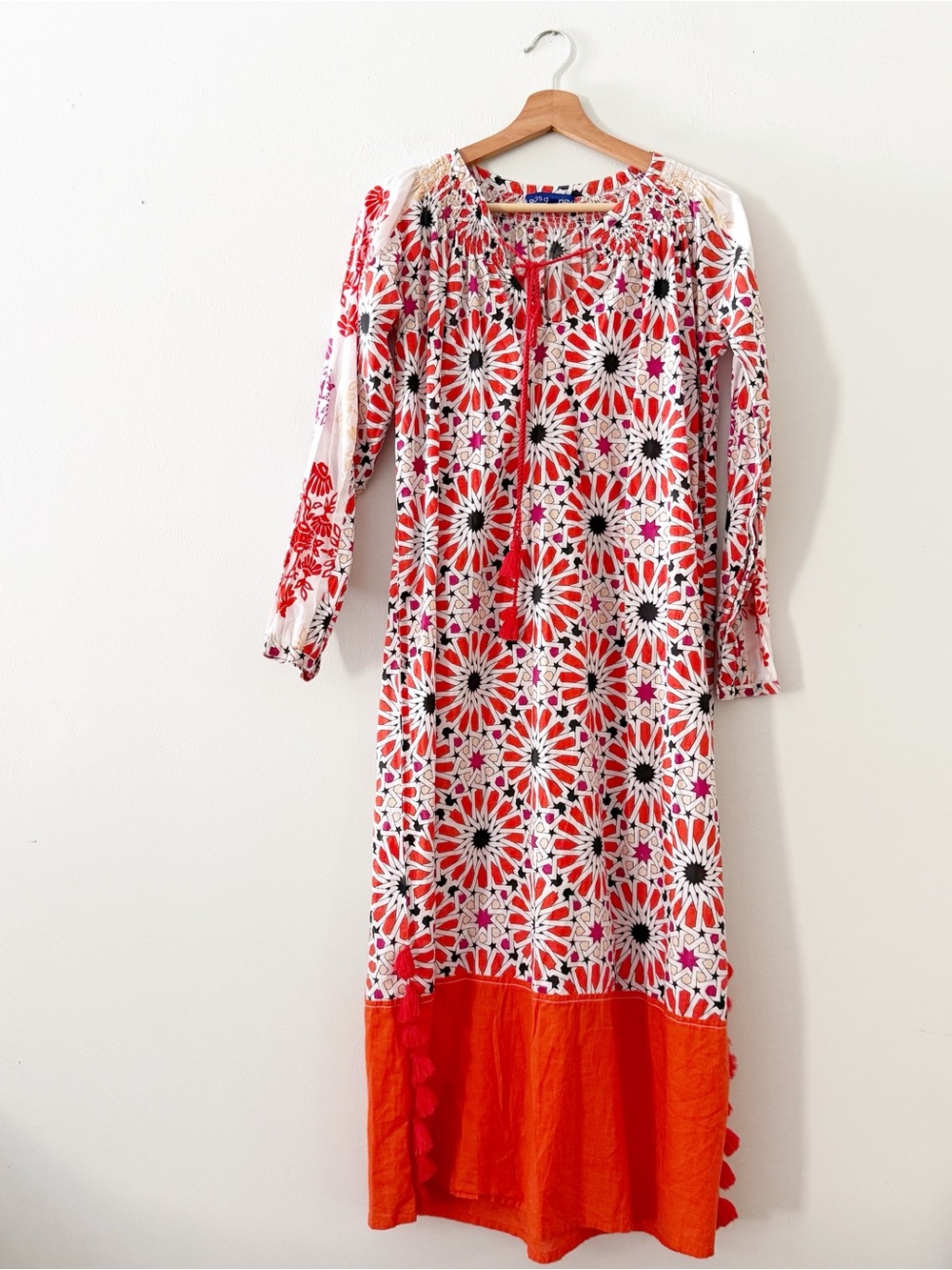 Ro’s Garden Anthropogie Dress Tassel  Kaftan Size Small